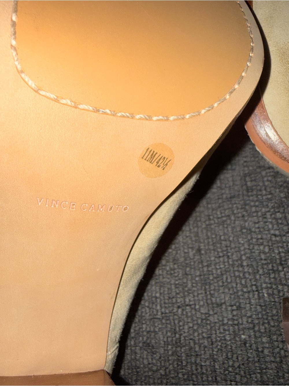 Vince Camuto Cefinlyn Suede Tassel Loafer Pumps Beige Size 11M Block Heel - Picture 3 of 16
